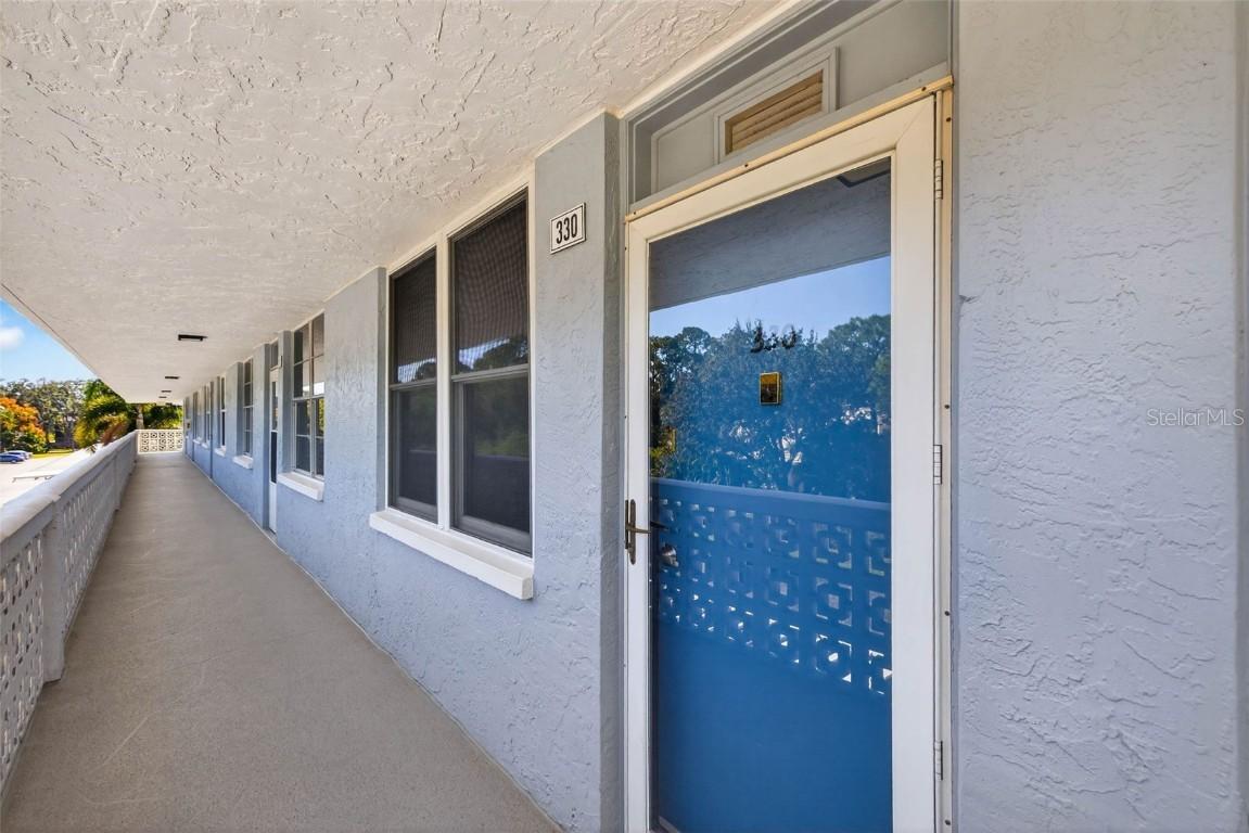 4880 Locust St. #330, St Petersburg, FL 33703