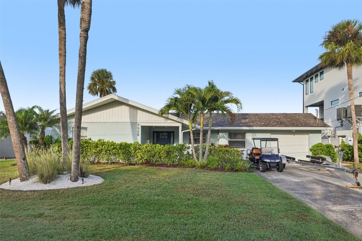 3956 Shore Acres Blvd., St Petersburg, FL 33703
