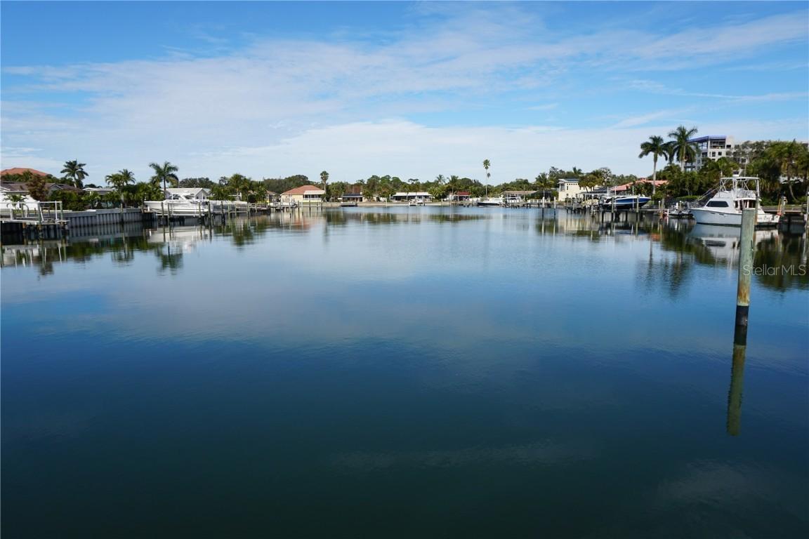 3753 46th Ave. #7, St Petersburg, FL 33711