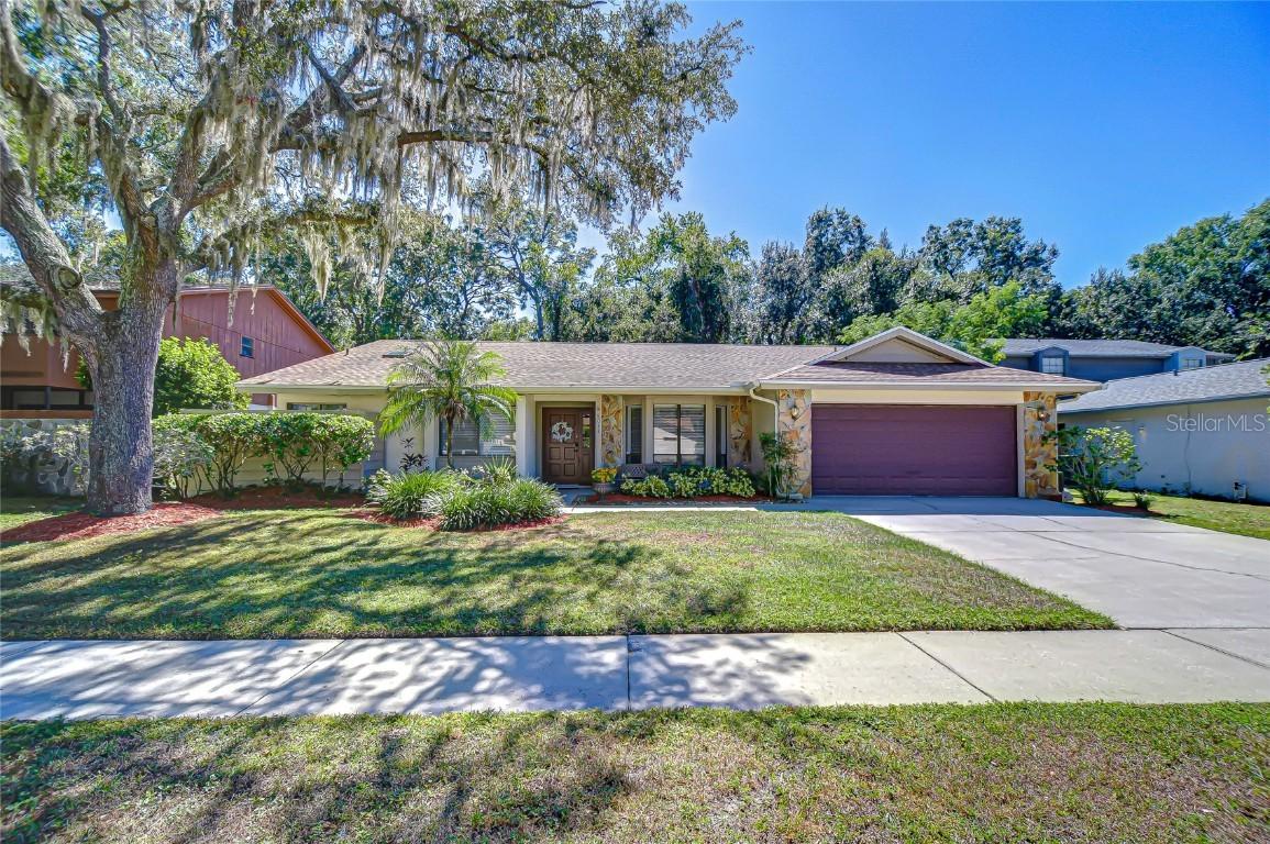 6011 Soaring Ave., Temple Terrace, FL 33617