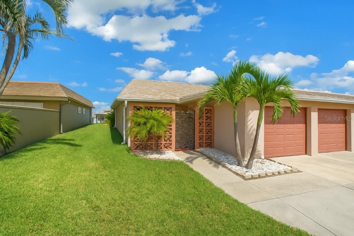 433 Boca Ciega Point Blvd. #1012, St Petersburg, FL 33708