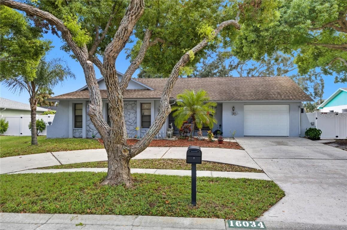16034 Pine Ridge Dr., Hudson, FL 34667