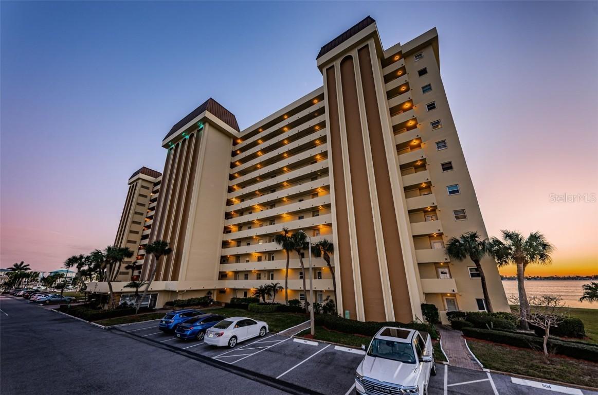 4525 Cove Cir. #705, St Petersburg, FL 33708
