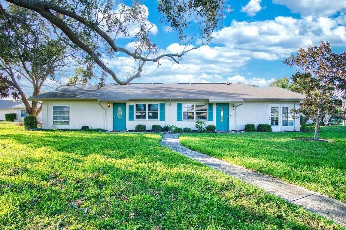1906 Canterbury Ln. #32, Sun City Center, FL 33573