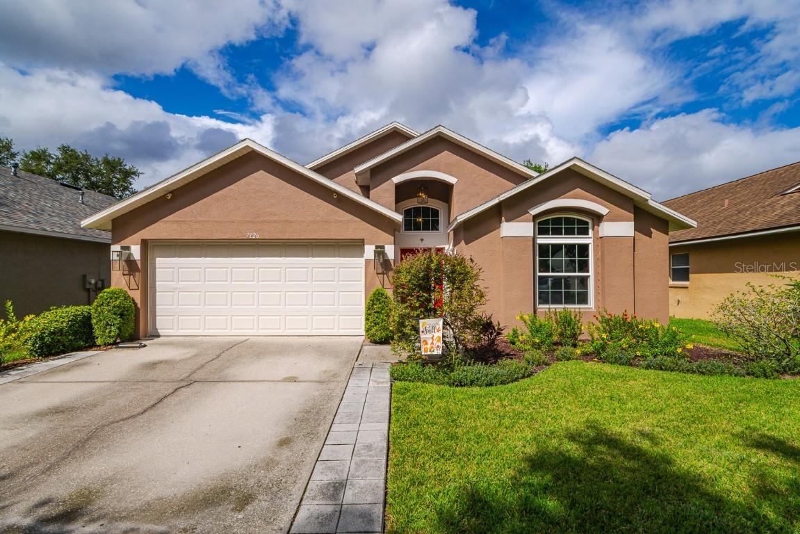 7126 Colony Pointe Dr., Riverview, FL 33578