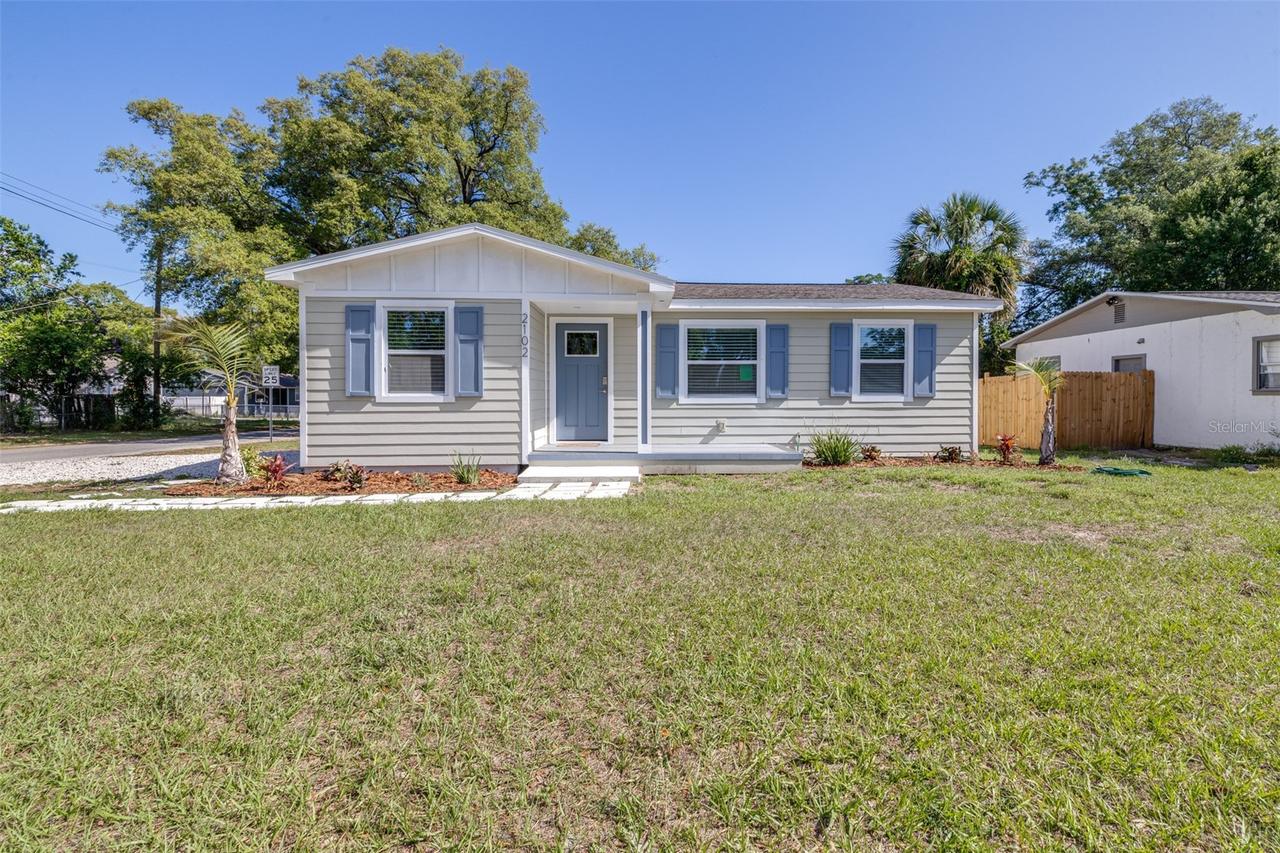 2102 E Annie St., Tampa, FL 33612
