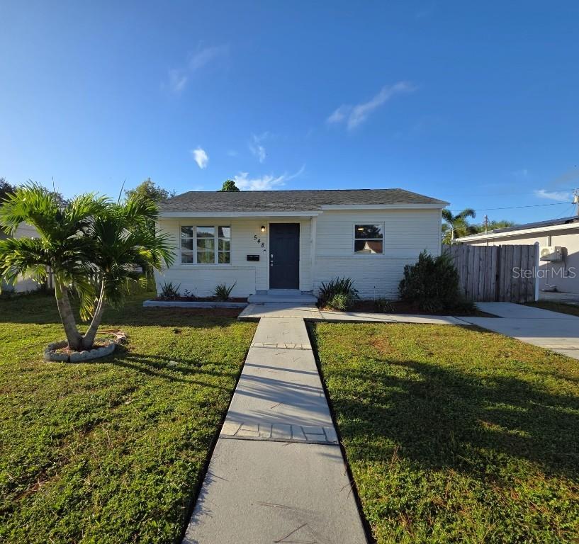 548 47th Ave., St Petersburg, FL 33703