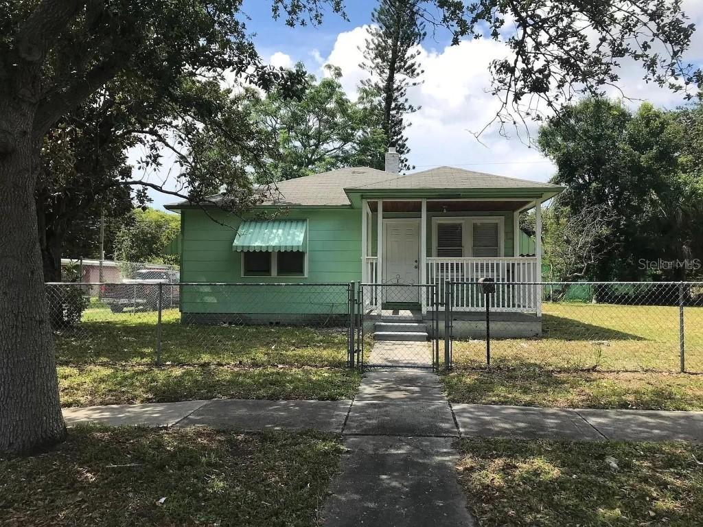 545 15th Ave., St Petersburg, FL 33701
