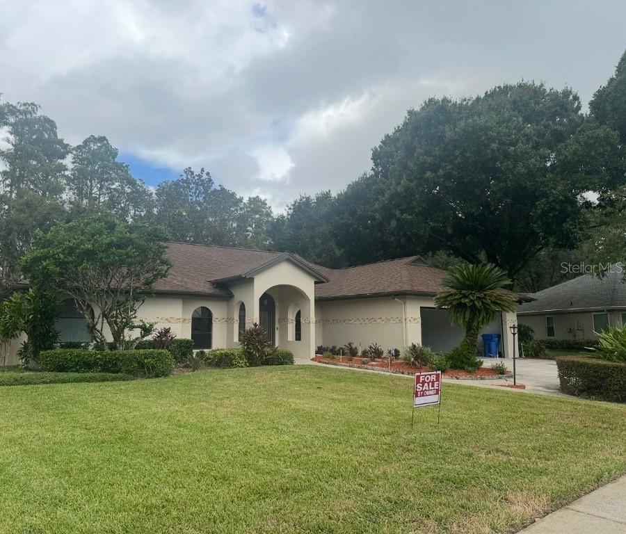 18306 Pleasant Ridge Pl., Lutz, FL 33548