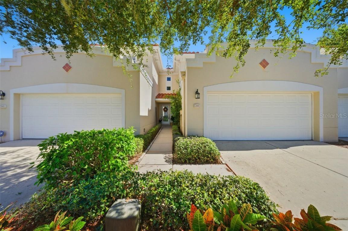 244 Valencia Cir., St Petersburg, FL 33716