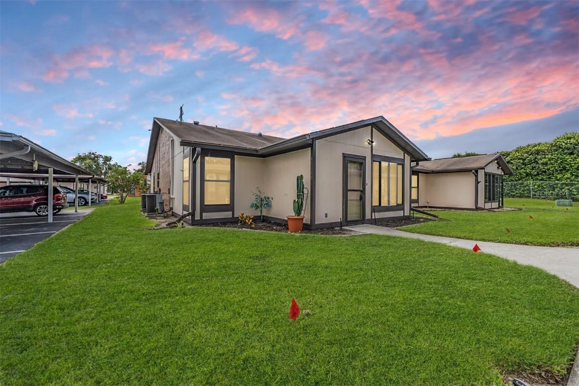 37730 Alissa Dr., Zephyrhills, FL 33542