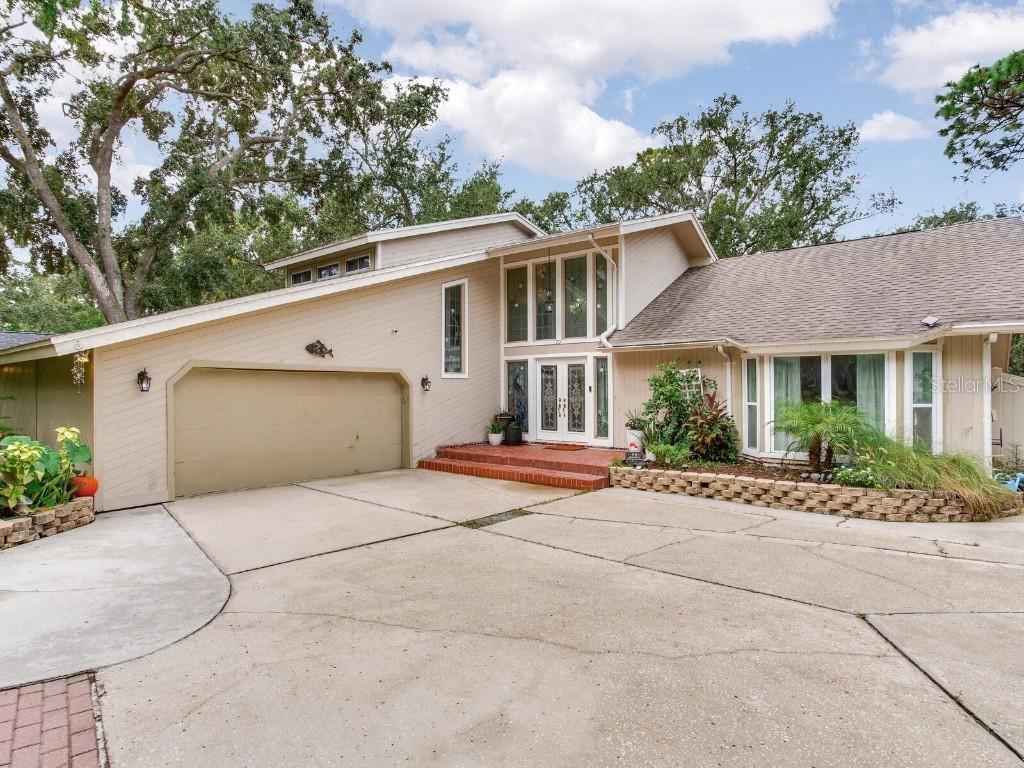 70 Bay Woods Dr., Safety Harbor, FL 34695