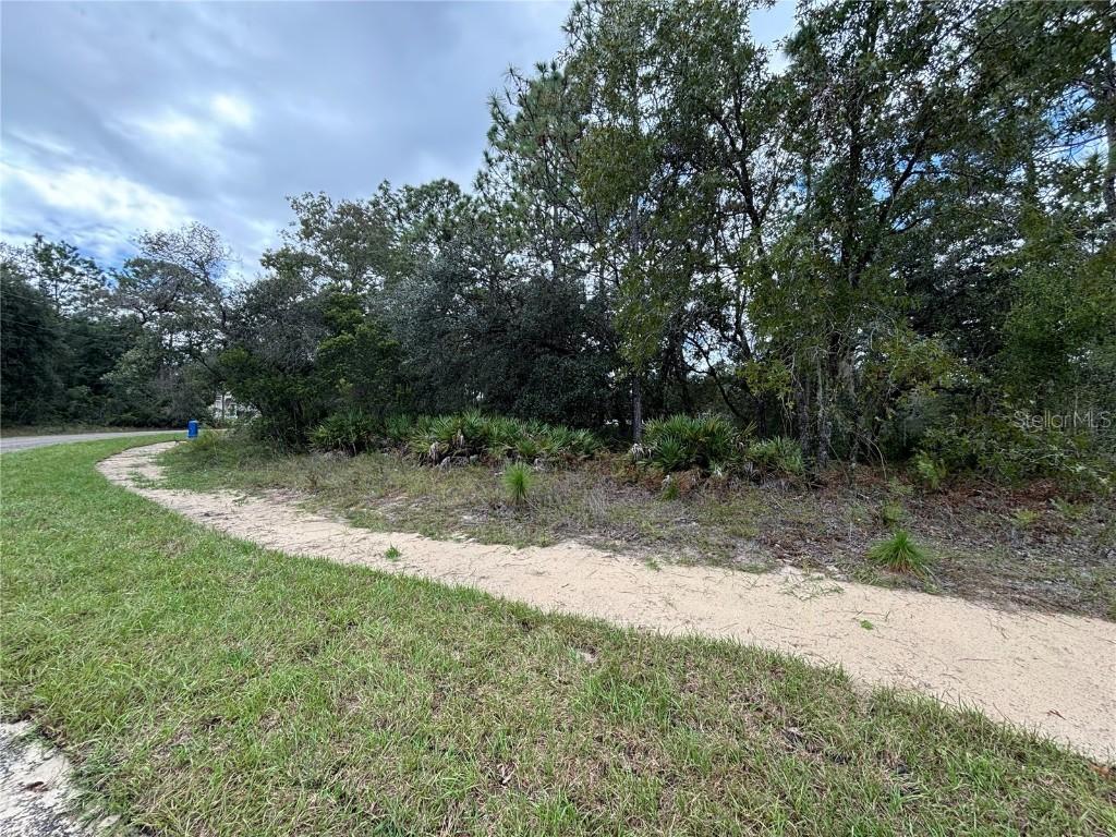 1871 W Hialeah Dr., Citrus Springs, FL 34434