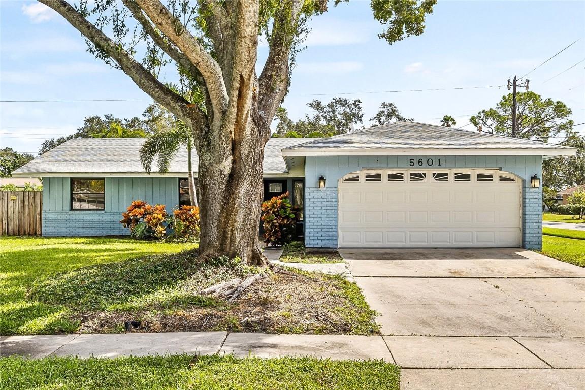 5601 Denver St., St Petersburg, FL 33703