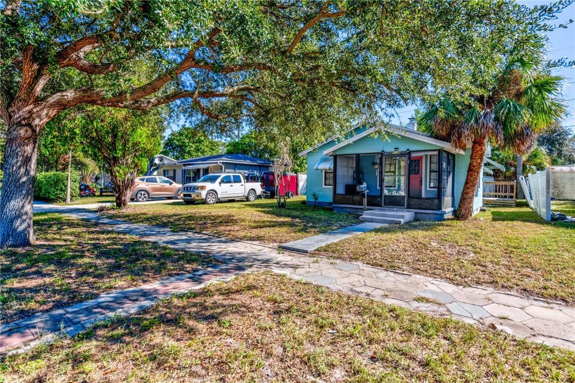 5126 1st Ave., St Petersburg, FL 33710