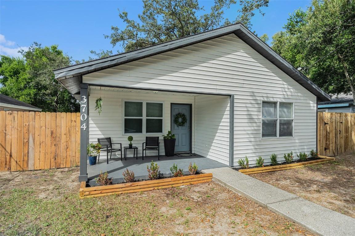 3704 Carroway St., Tampa, FL 33619