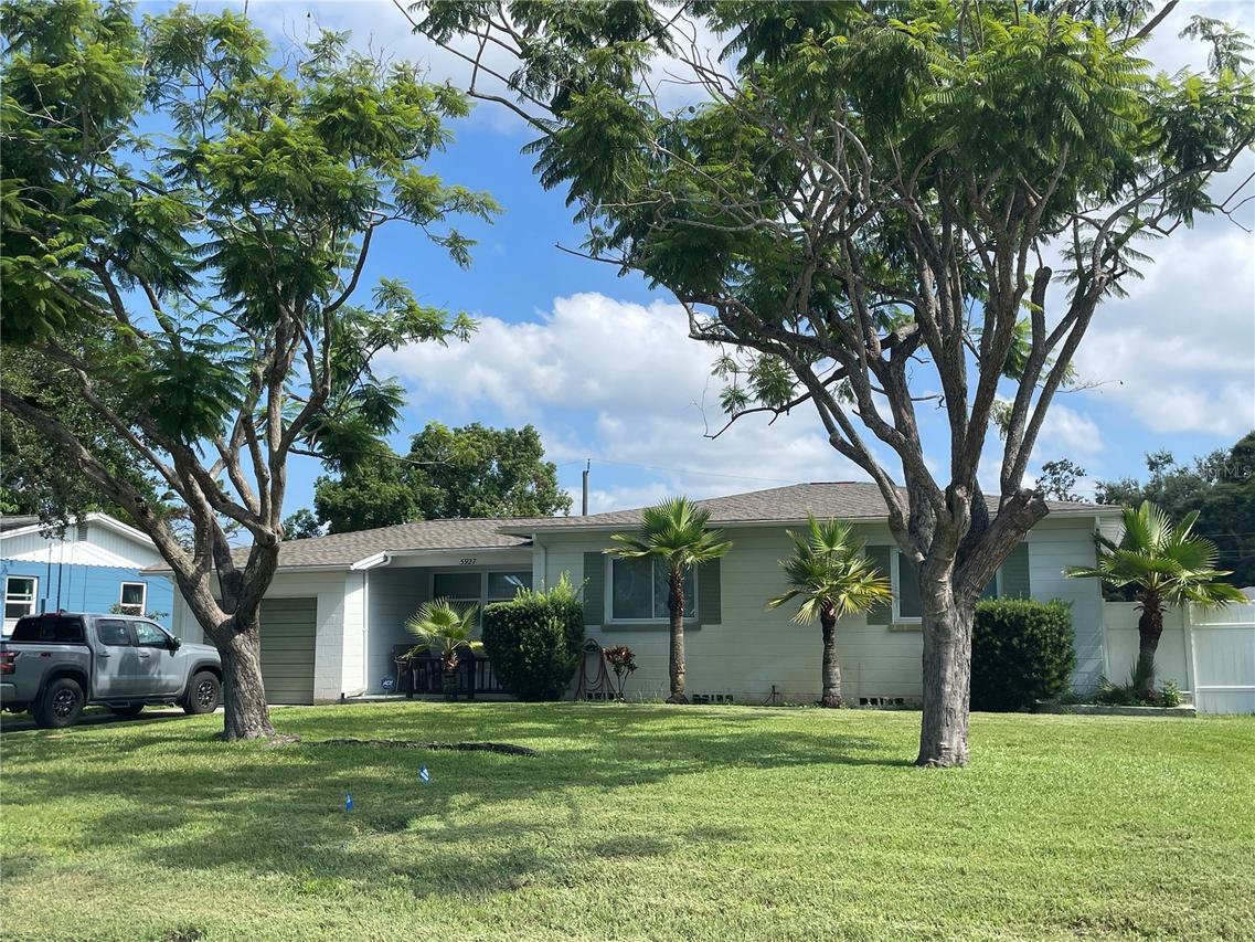 5927 3rd Ave., St Petersburg, FL 33710