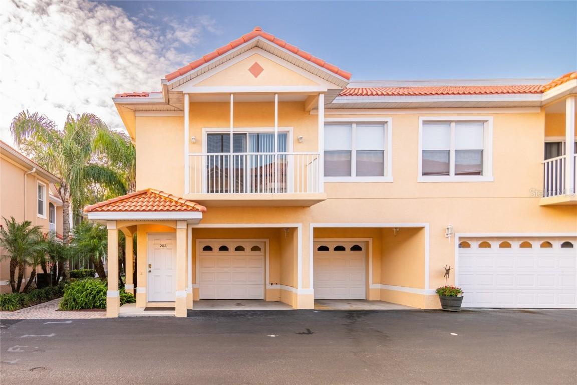 21008 Sunpoint Way #203, Lutz, FL 33558