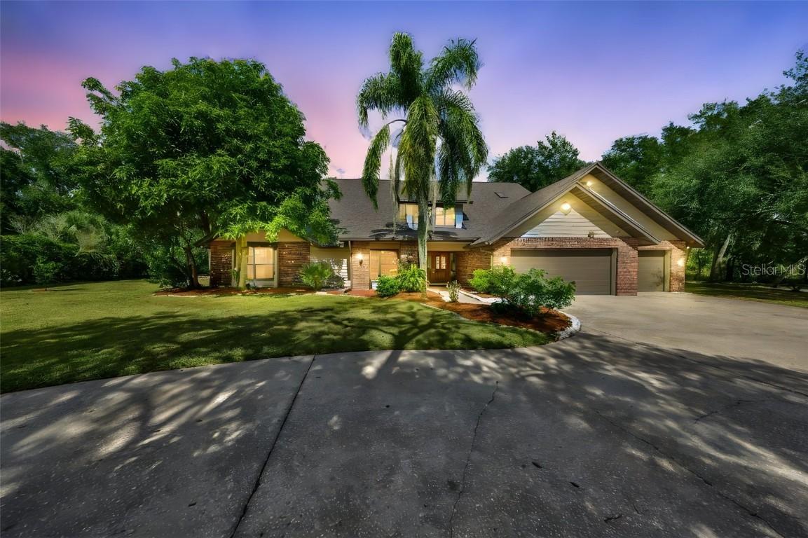 1902 Sweet Bay Ct., Plant City, FL 33566