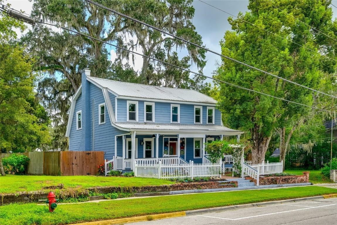 201 S Main St., Brooksville, FL 34601