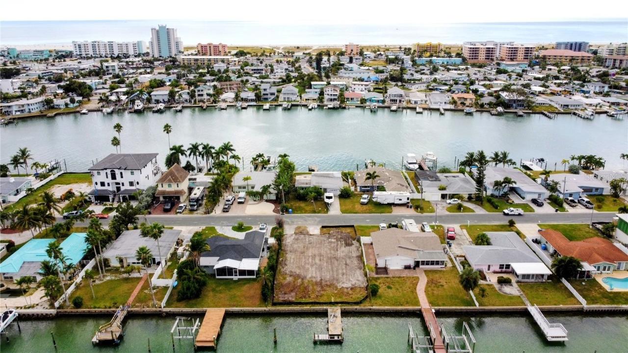 11325 4th St., Treasure Island, FL 33706