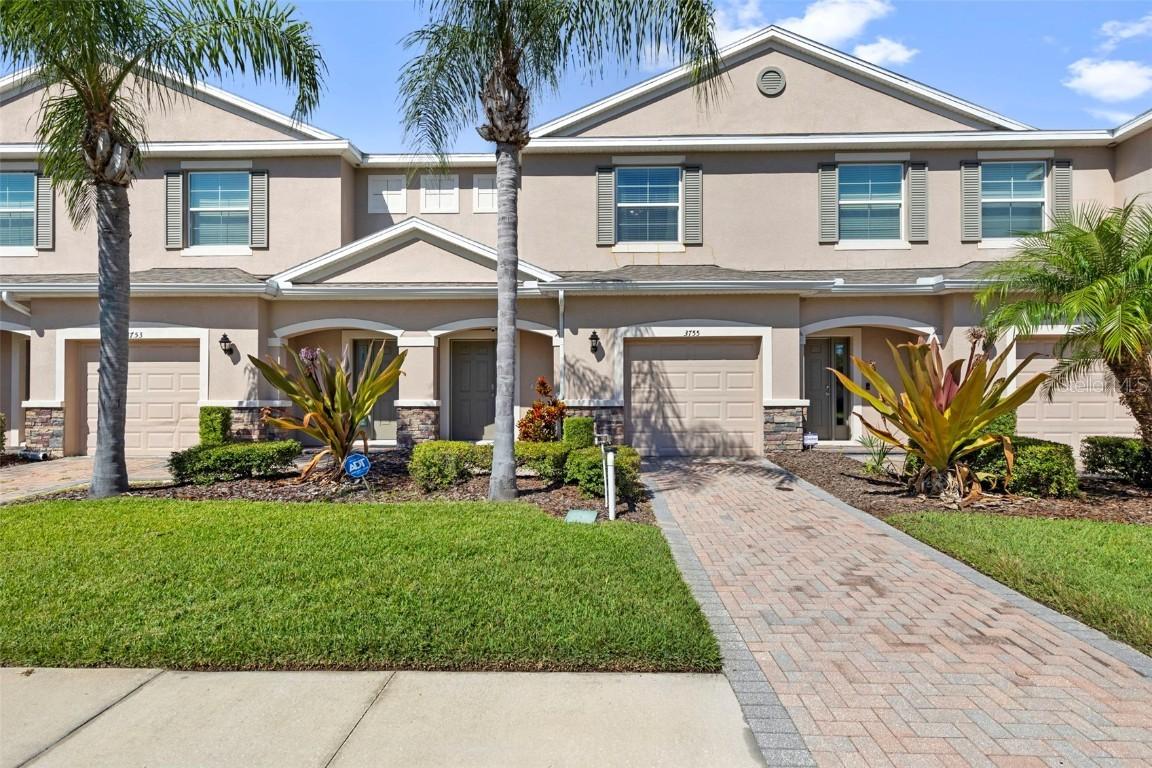 3755 Silverlake Way, Wesley Chapel, FL 33544