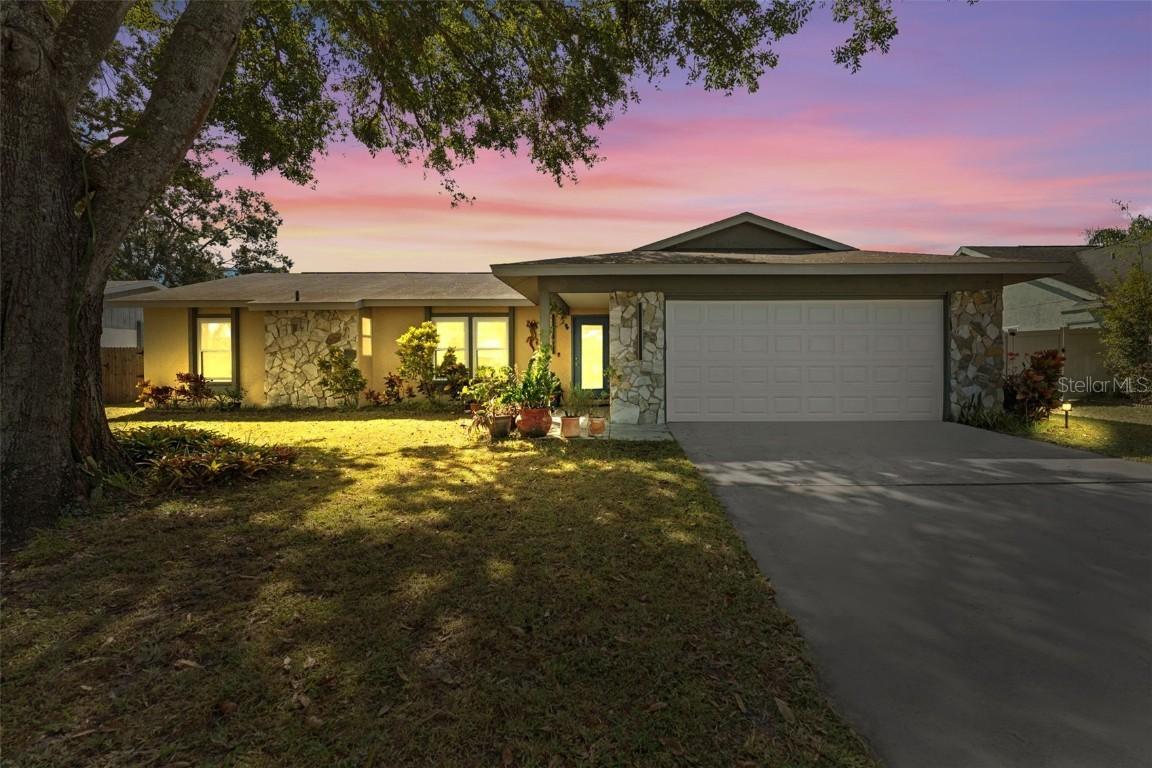 5816 Silver Moon Ave., Tampa, FL 33625