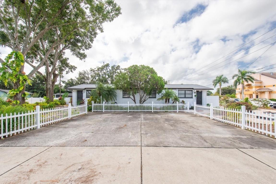 3394 74th Ave., St Petersburg, FL 33702