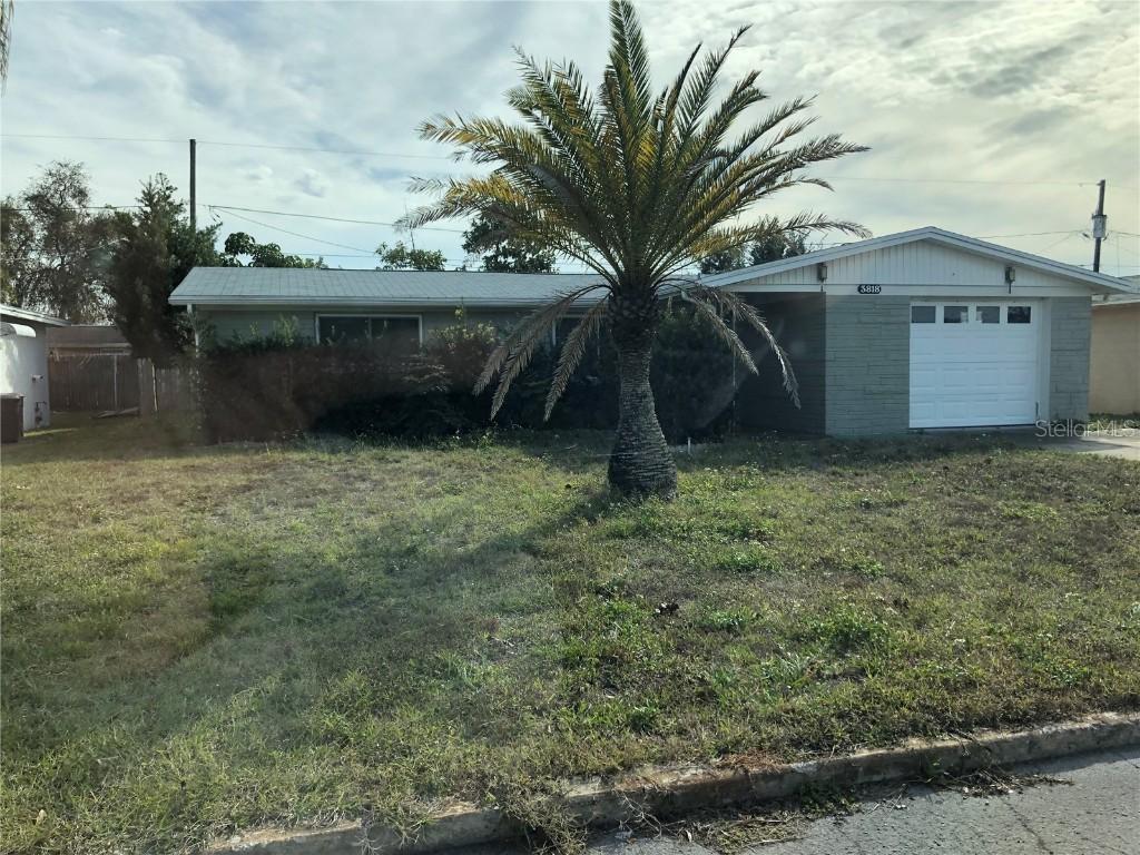 3818 Cherrywood Dr., Holiday, FL 34691
