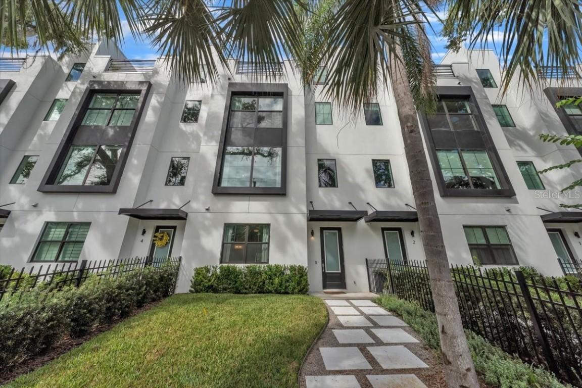 2851 W Gandy Blvd. #3, Tampa, FL 33611