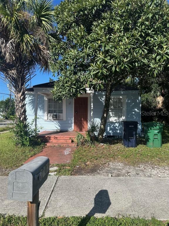 8102 N 14th St., Tampa, FL 33604