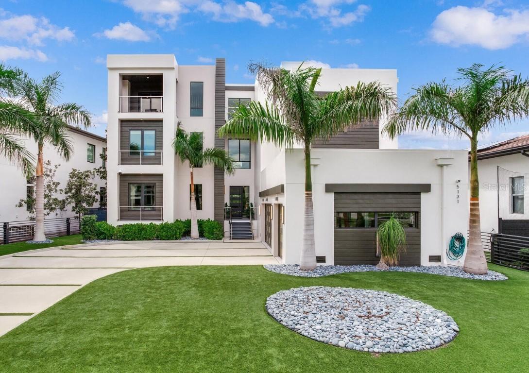 5131 W Neptune Way, Tampa, FL 33609