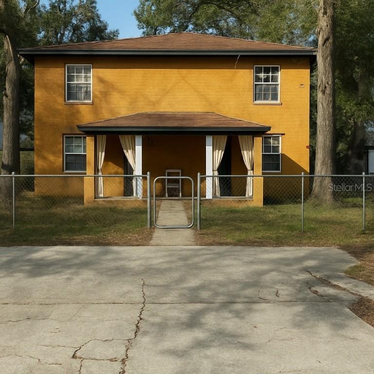 1210 E Seneca Ave., Tampa, FL 33612