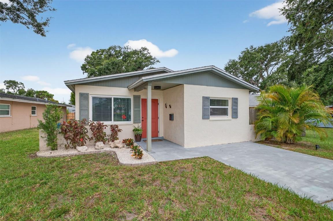 1422 35th St., St Petersburg, FL 33713