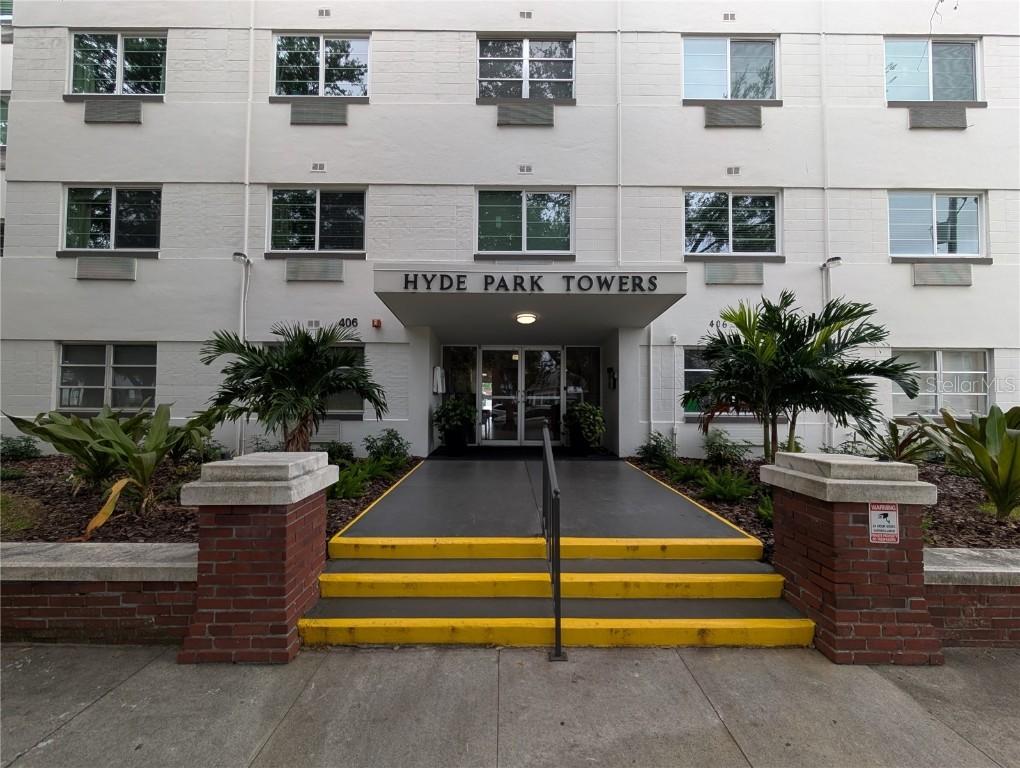 406 S Cedar Ave. #308, Tampa, FL 33606