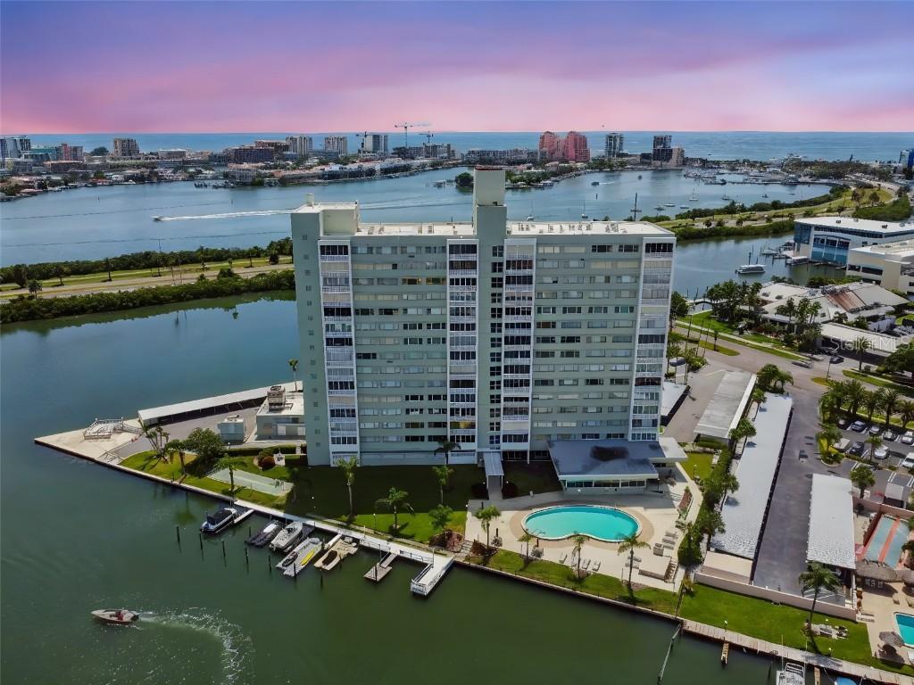 31 Island Way #609, Clearwater Beach, FL 33767