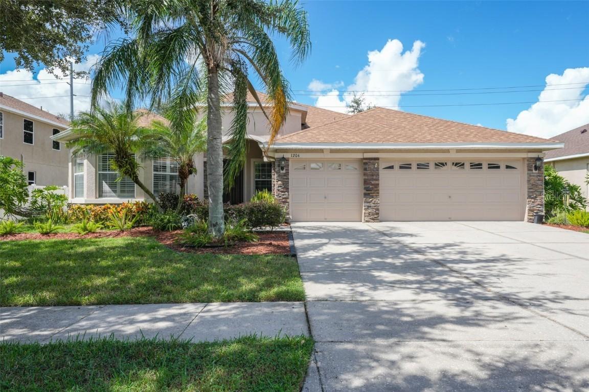1204 Facet View Way, Valrico, FL 33594