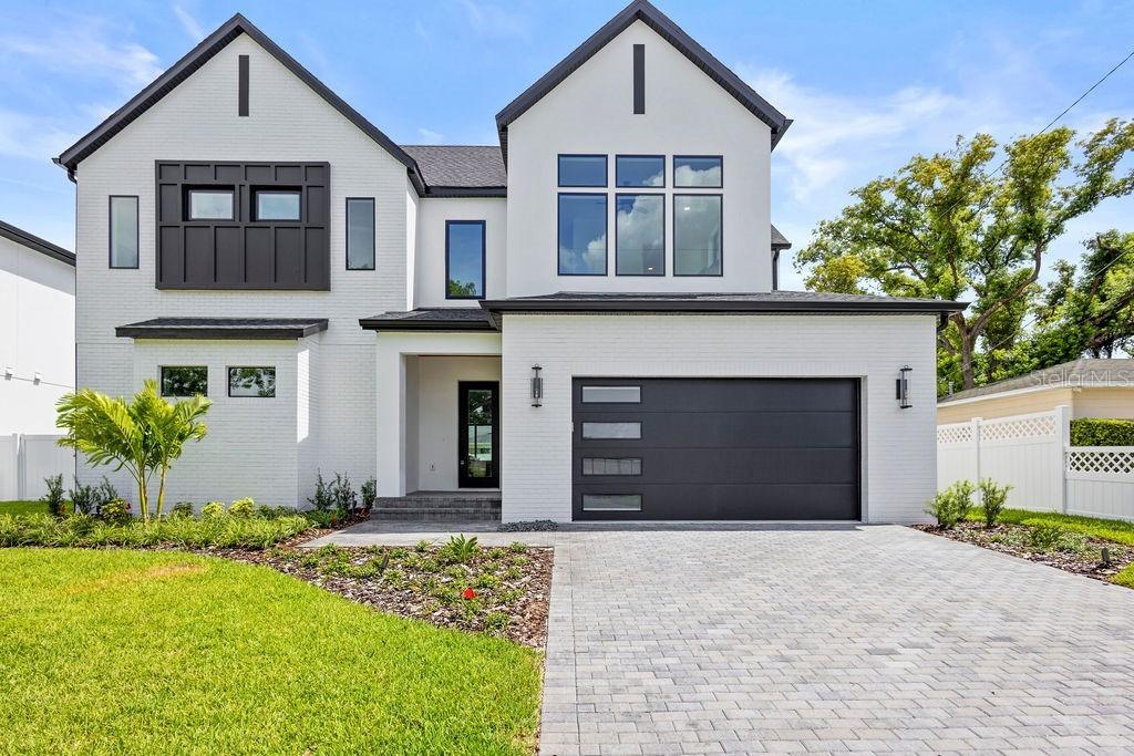 3206 W La Salle St., Tampa, FL 33607