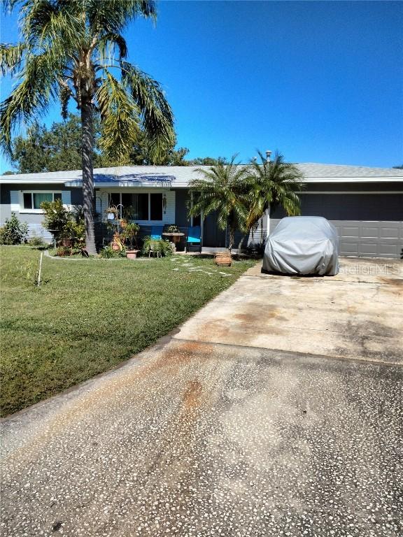 2301 Fairlane Dr., Largo, FL 33771
