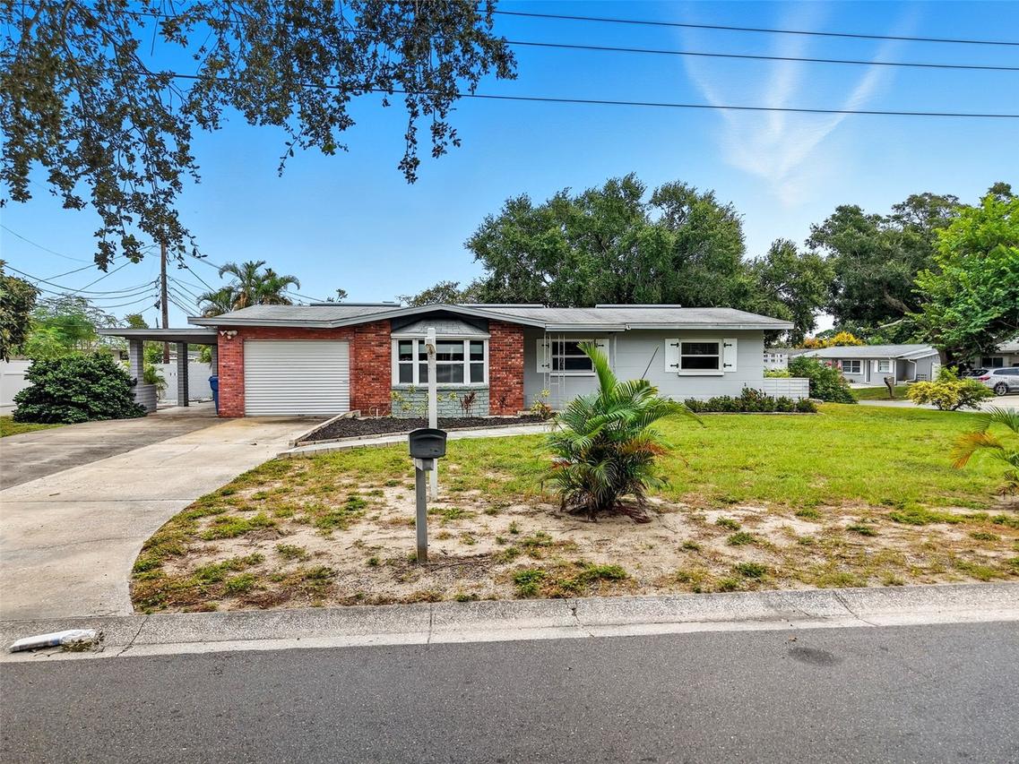 12361 114th St., Largo, FL 33778