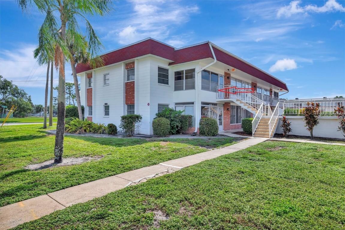 3460 32nd Ave. #201, St Petersburg, FL 33713