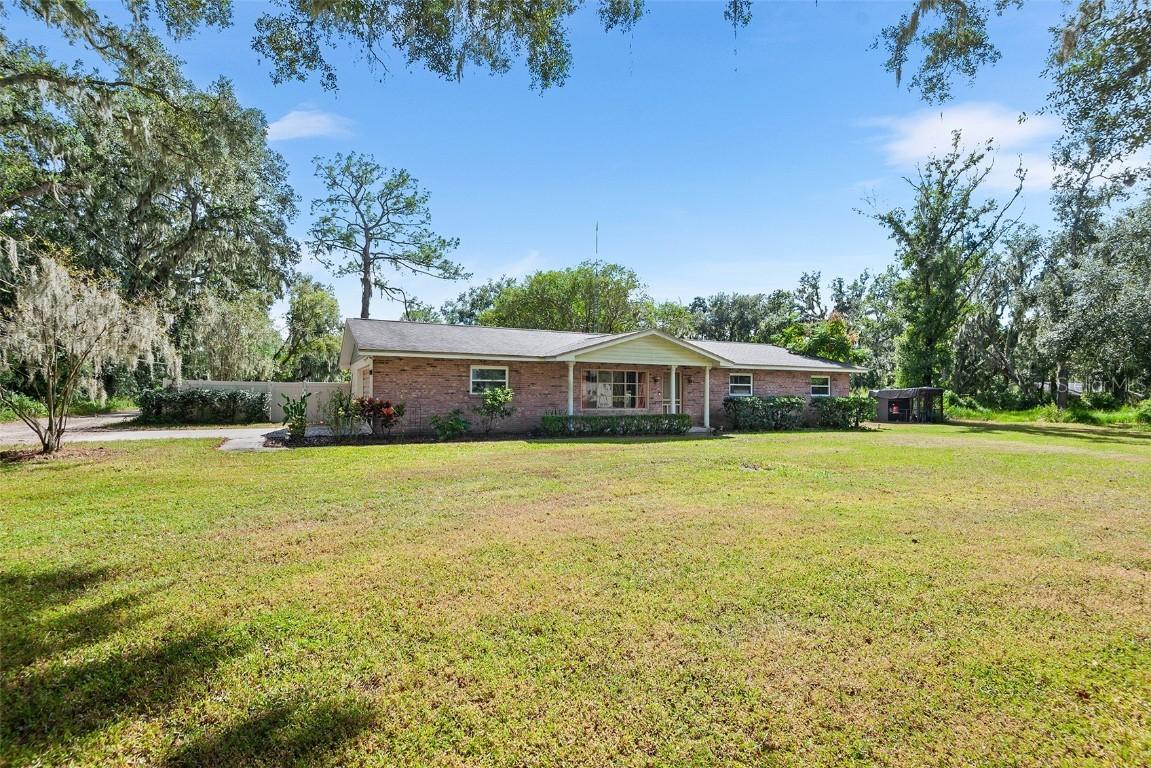 2620 Ewell Rd., Lakeland, FL 33811