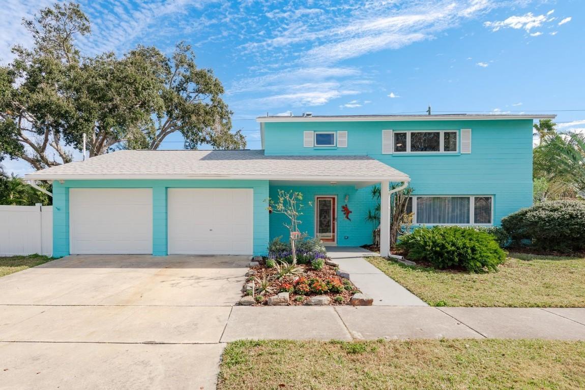 829 Narcissus Ave., Clearwater Beach, FL 33767