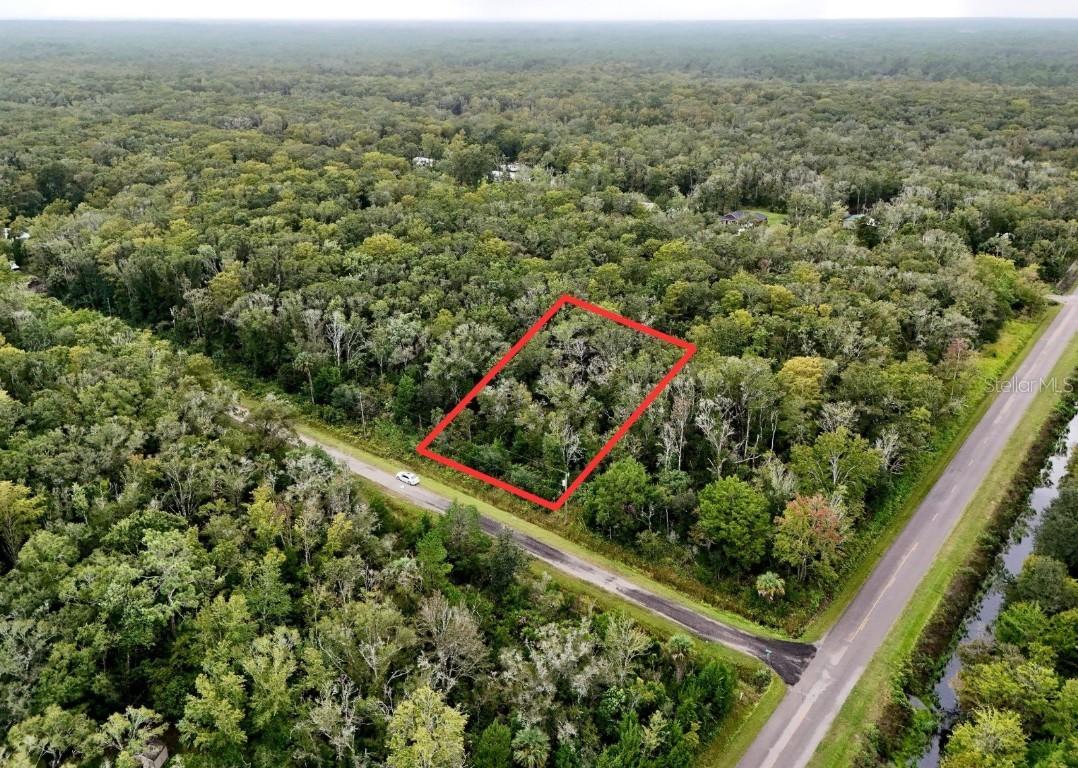 10615 Ruth Ave., Hastings, FL 32145