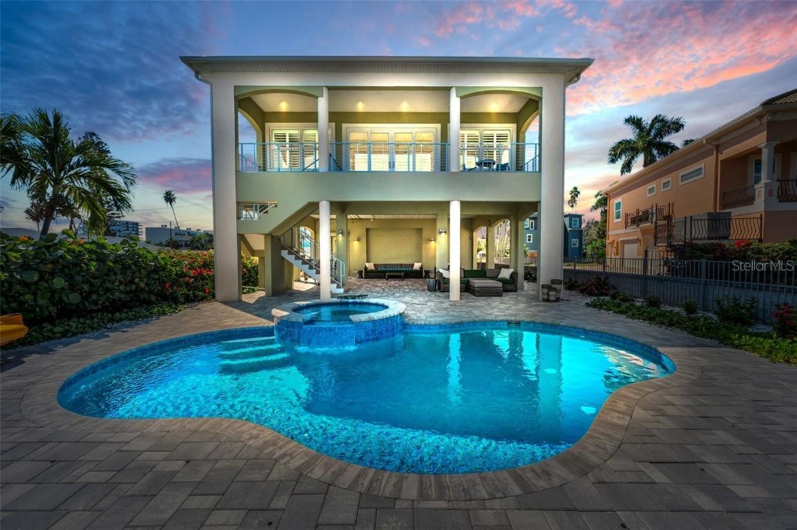 15459 2nd St., Madeira Beach, FL 33708