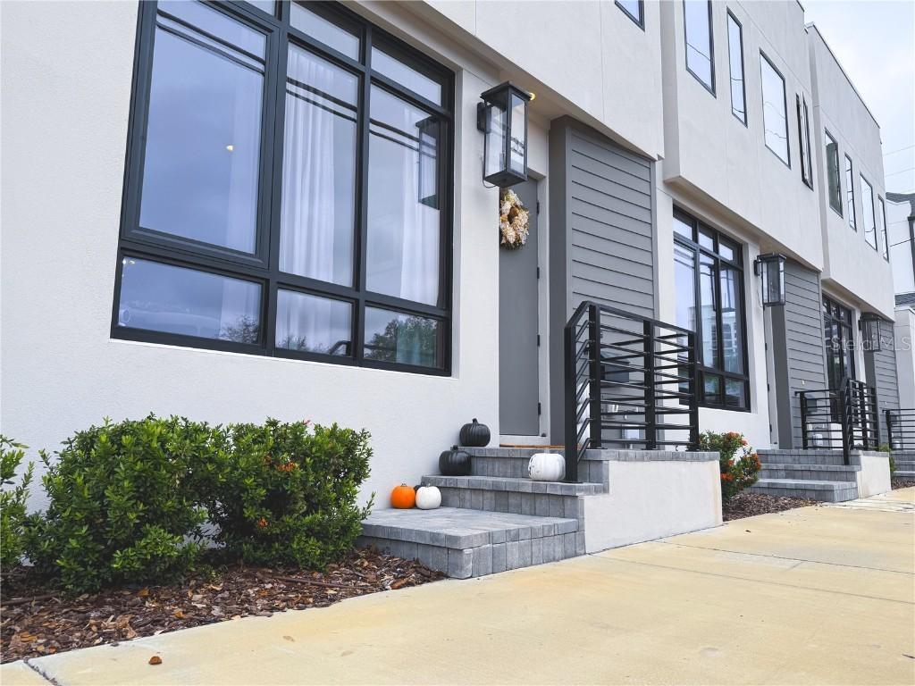 233 8th St., St Petersburg, FL 33701