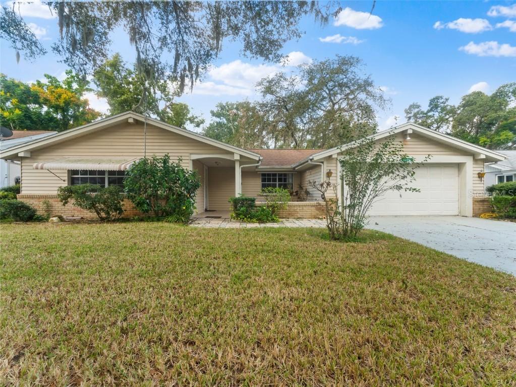 12303 Camp Creek Ln., Hudson, FL 34667