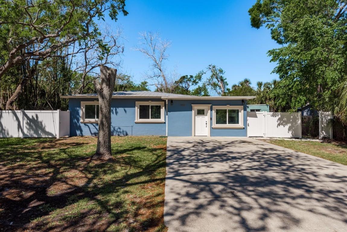8423 Jackson Springs Rd., Tampa, FL 33615