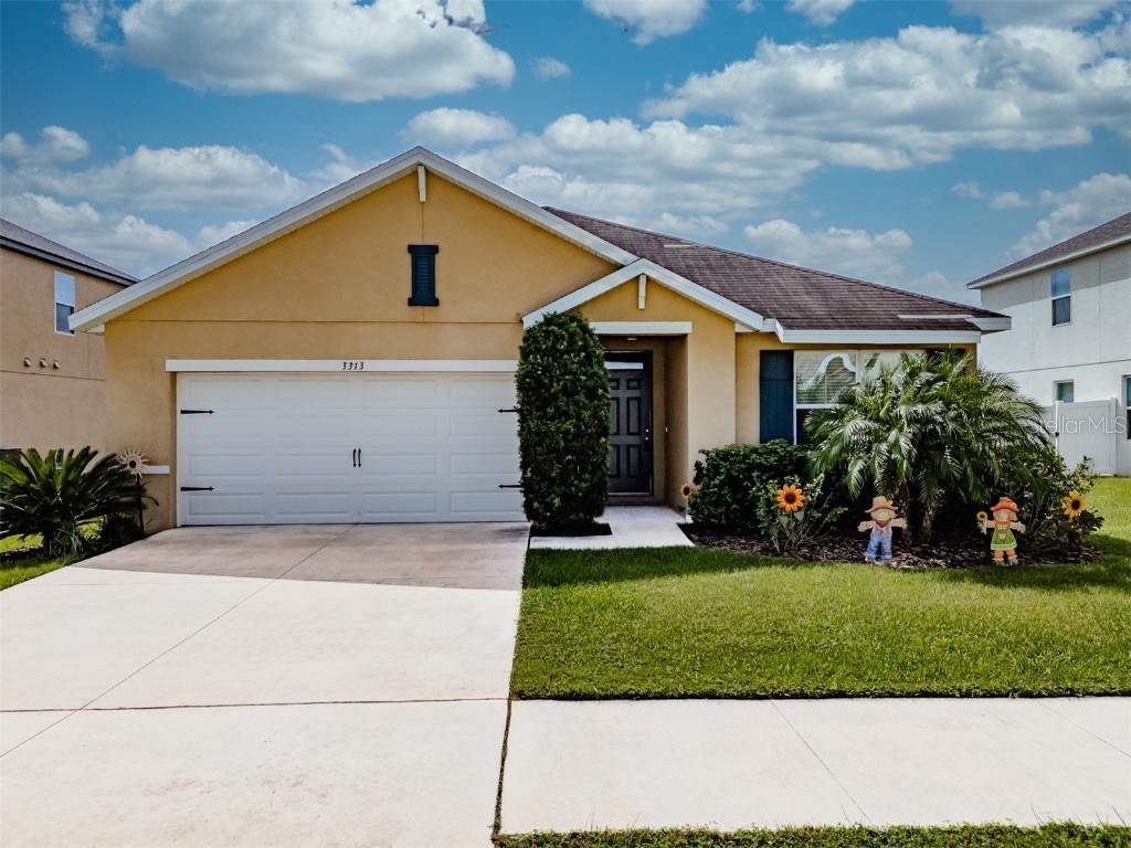 3313 San Moise Pl., Plant City, FL 33567