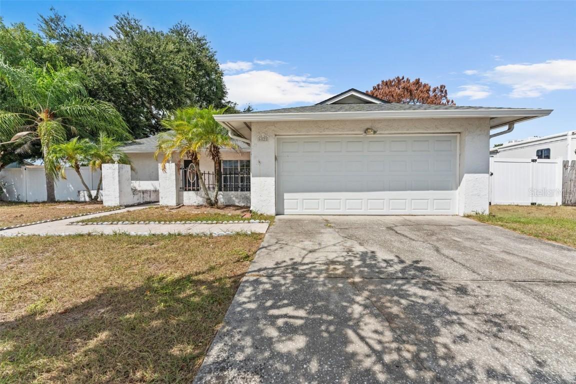 6821 Rosemary Dr., Tampa, FL 33625